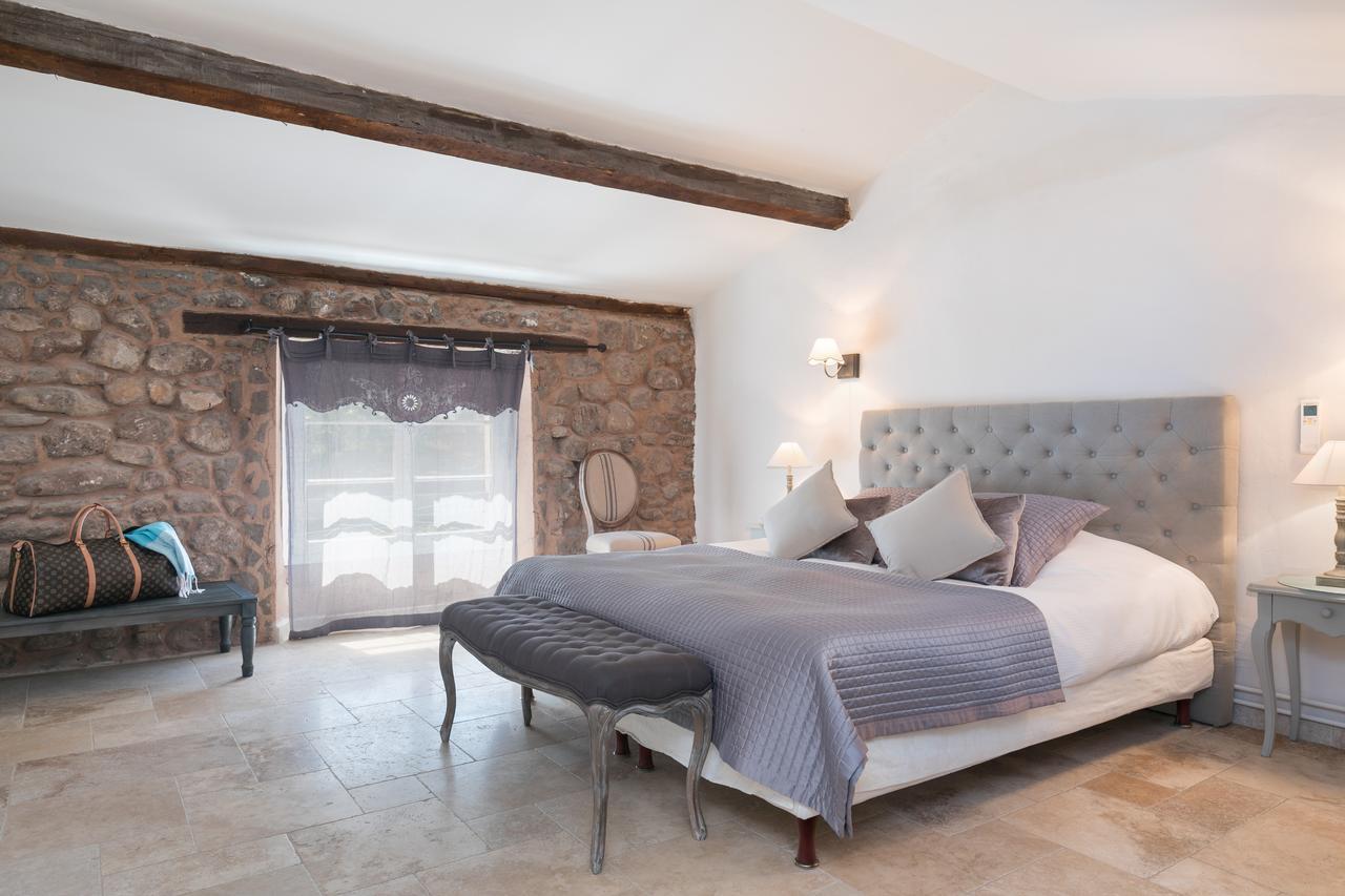 Chateau des Bertrands Le Cannet-des-Maures Extérieur photo