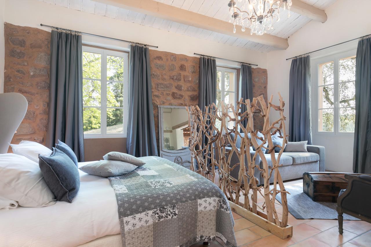 Chateau des Bertrands Le Cannet-des-Maures Extérieur photo