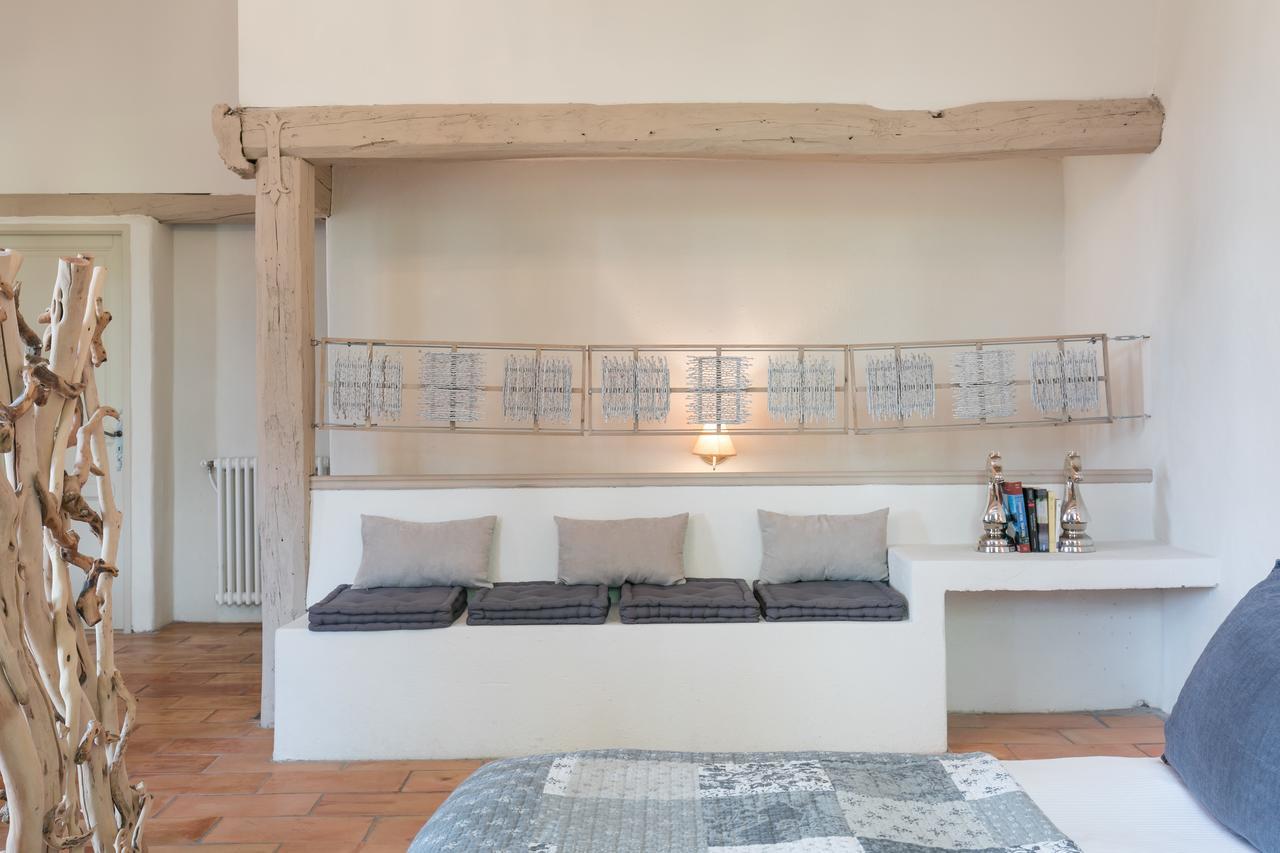 Chateau des Bertrands Le Cannet-des-Maures Extérieur photo